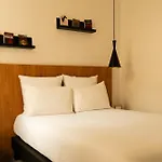 9hotel Bastille-lyon 3* Parigi