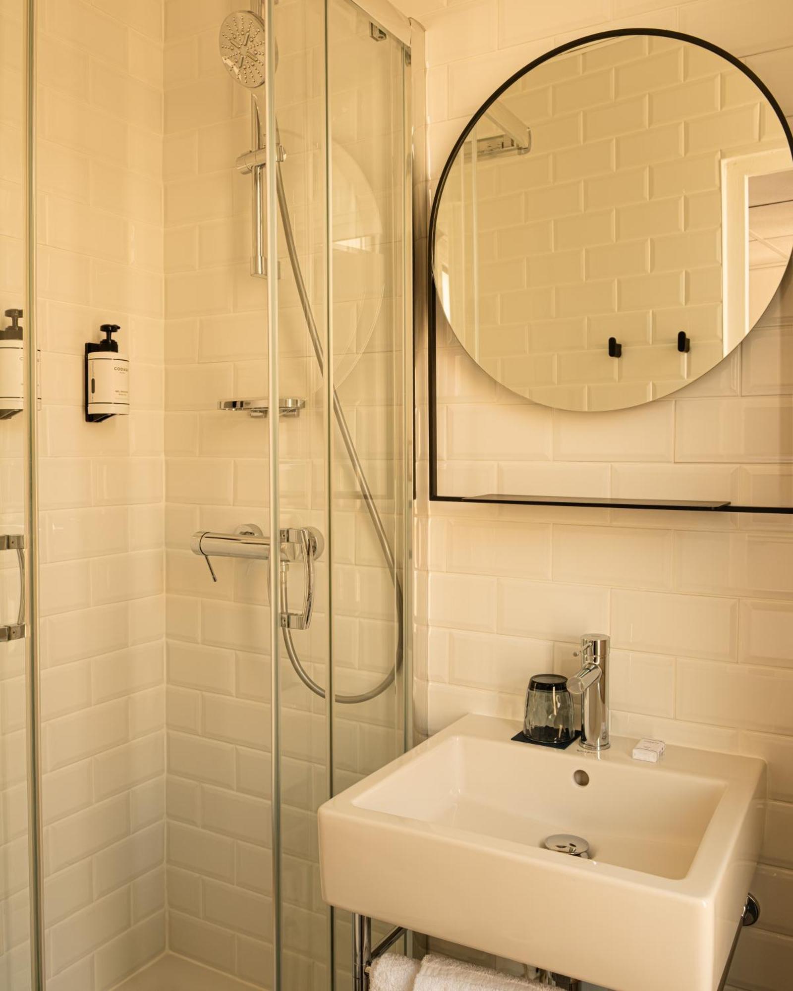 9hotel Bastille-lyon Paris